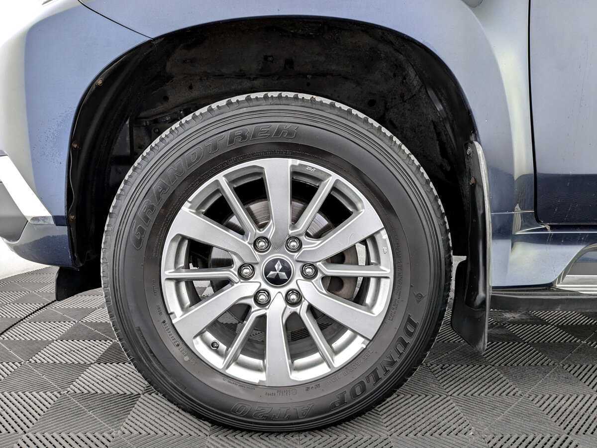 Mitsubishi Pajero Sport 2019 года с пробегом. Фото: #15