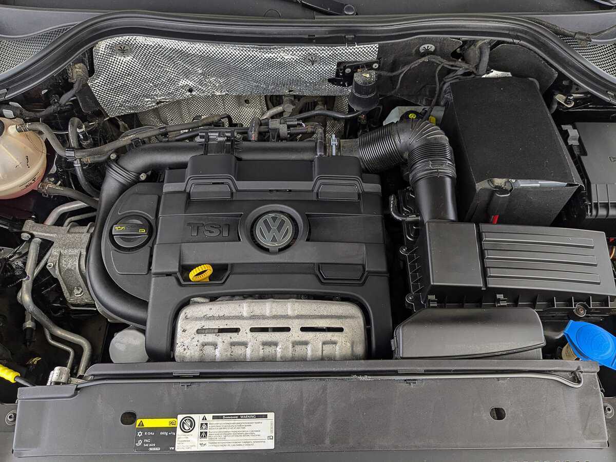 Б/У Фольксваген Тигуан 2015 года. Фото: #8