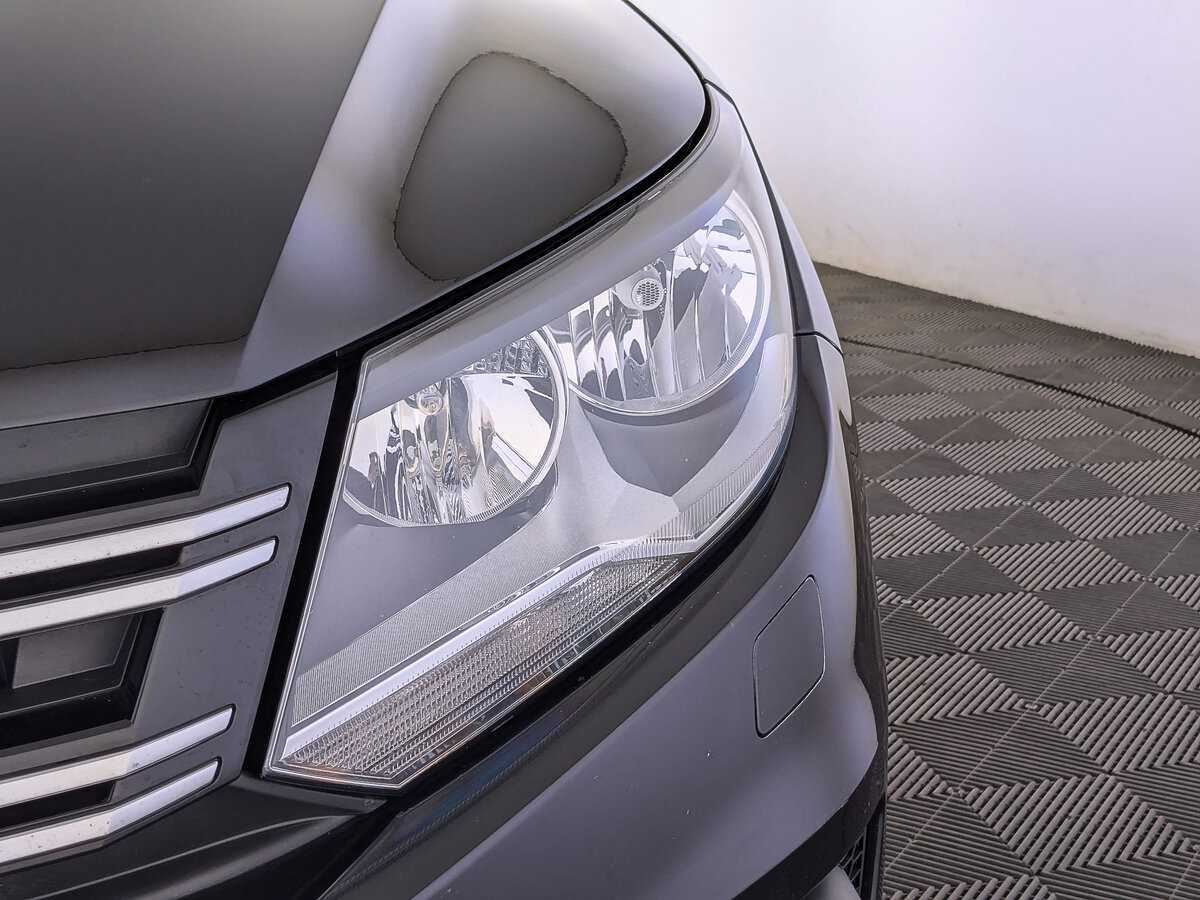 Б/У Фольксваген Тигуан 2015 года. Фото: #10