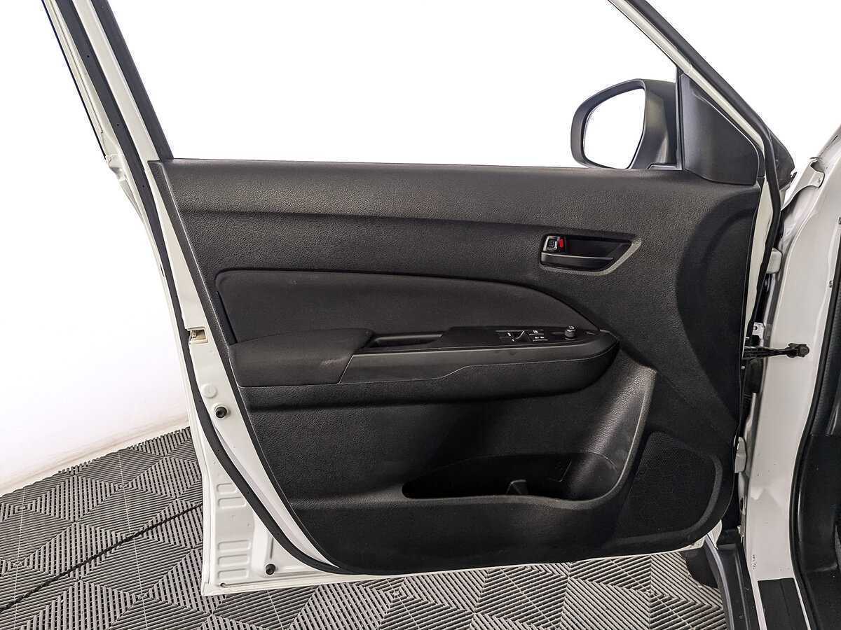 Б/У Сузуки Витара 2019 года. Фото: #18