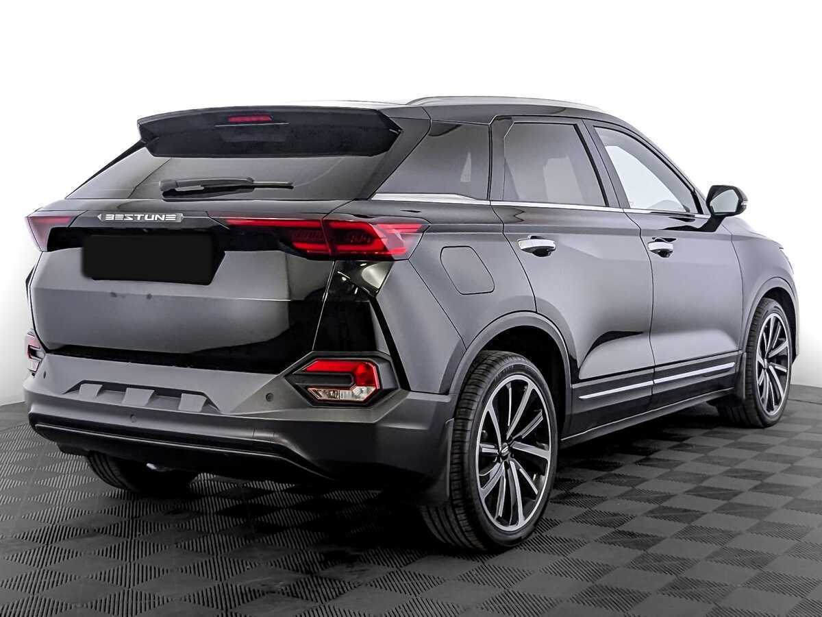 FAW Bestune T77 2022 года с пробегом. Фото: #3