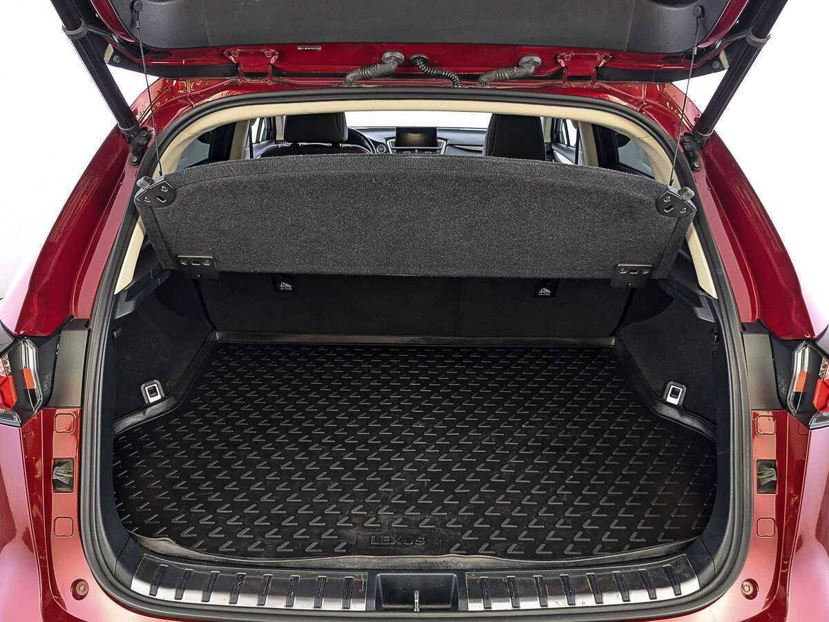 Lexus NX 2017 года с пробегом. Фото: #9