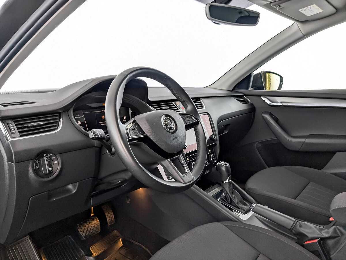 Skoda Octavia 2019 года с пробегом. Фото: #15