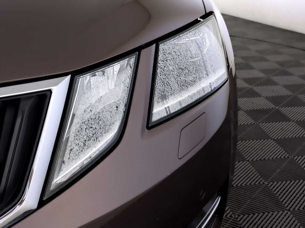 Skoda Octavia 2019 года с пробегом. Фото: #16