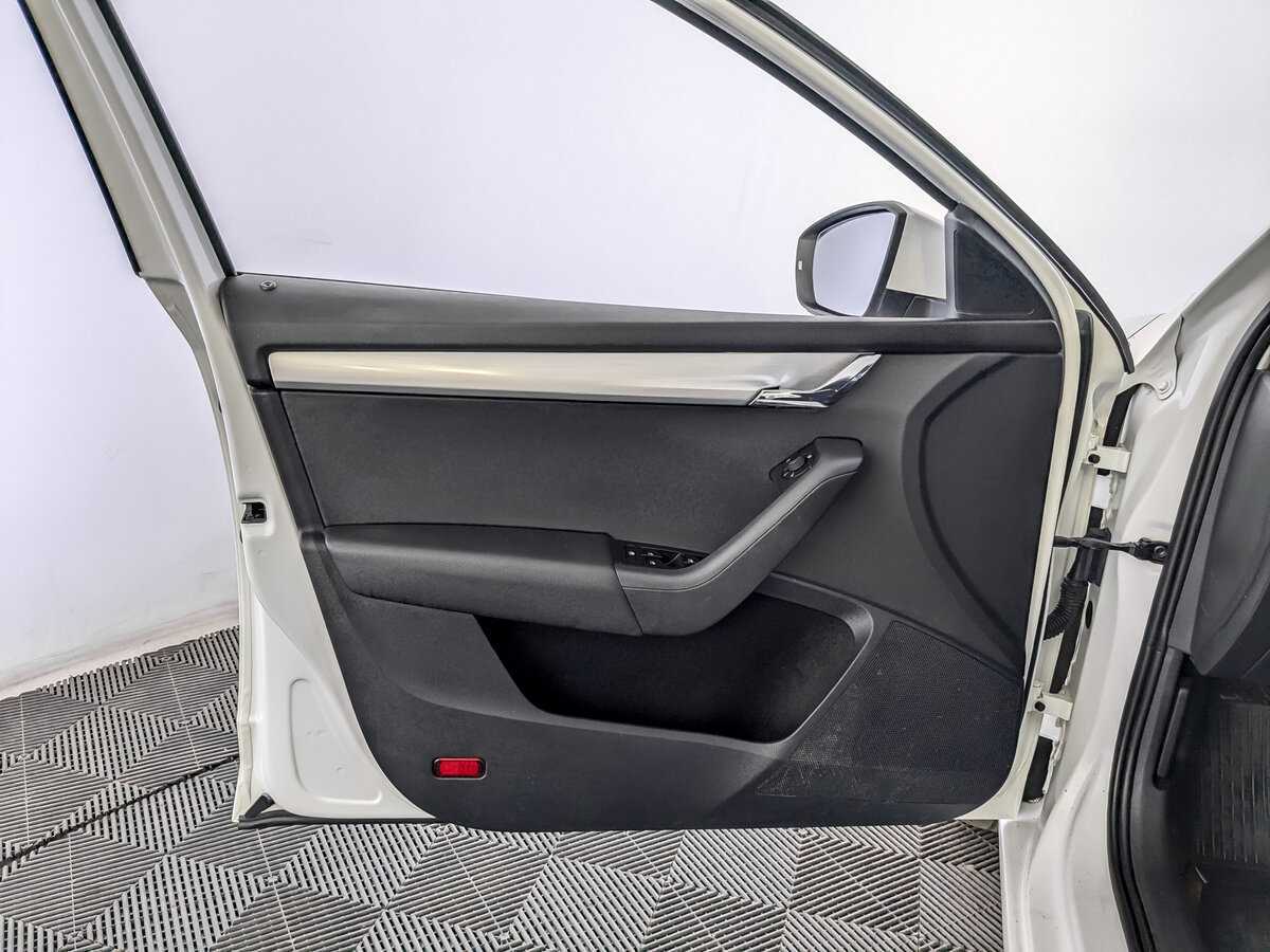 Б/У Шкода Октавия 2018 года. Фото: #18