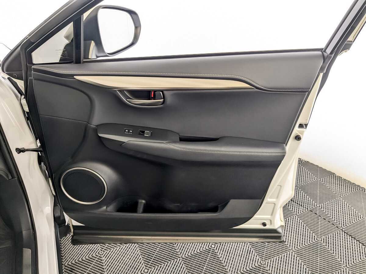 Lexus NX 2018 года с пробегом. Фото: #23