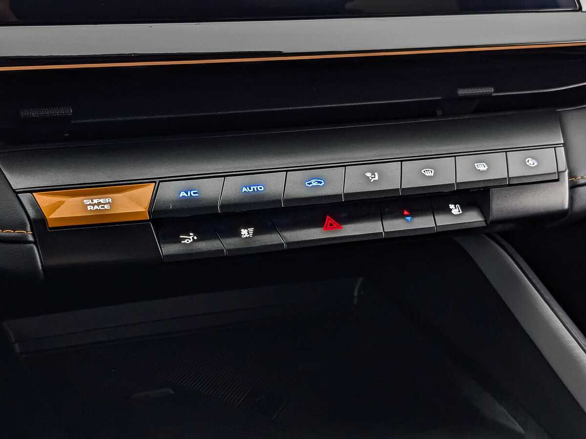 Changan UNI-V 2023 года с пробегом. Фото: #20