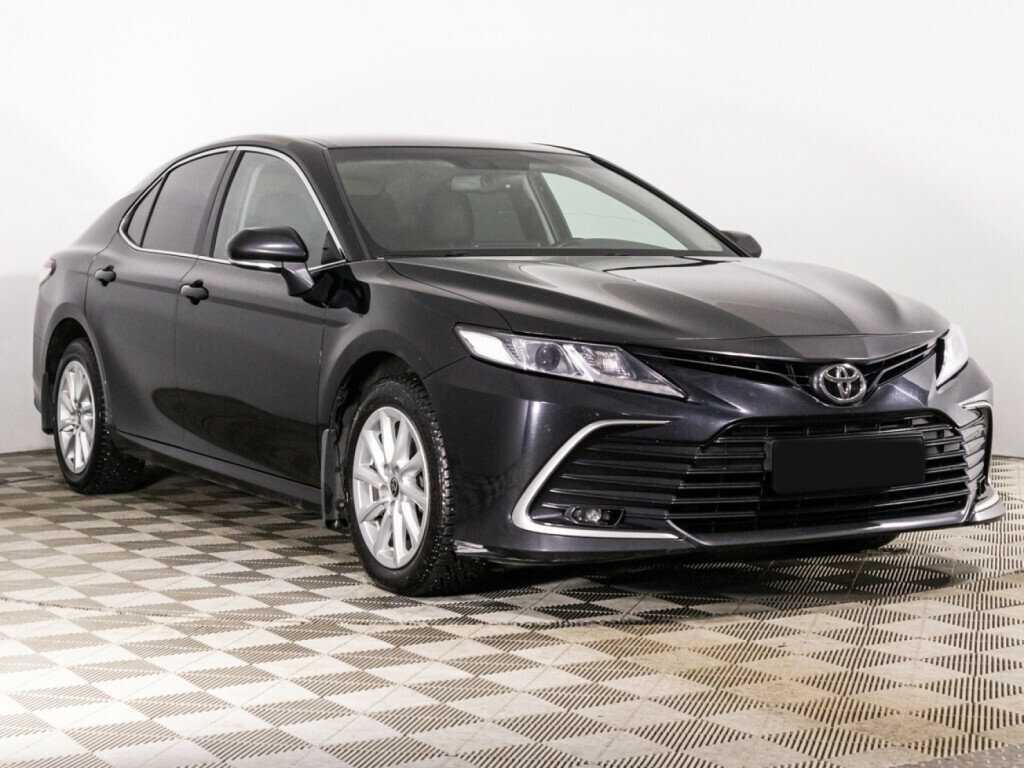 Toyota Camry 2021 года с пробегом. Фото: #2