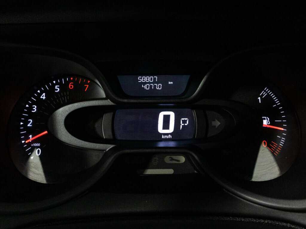 Б/У Рено Каптюр 2018 года. Фото: #11