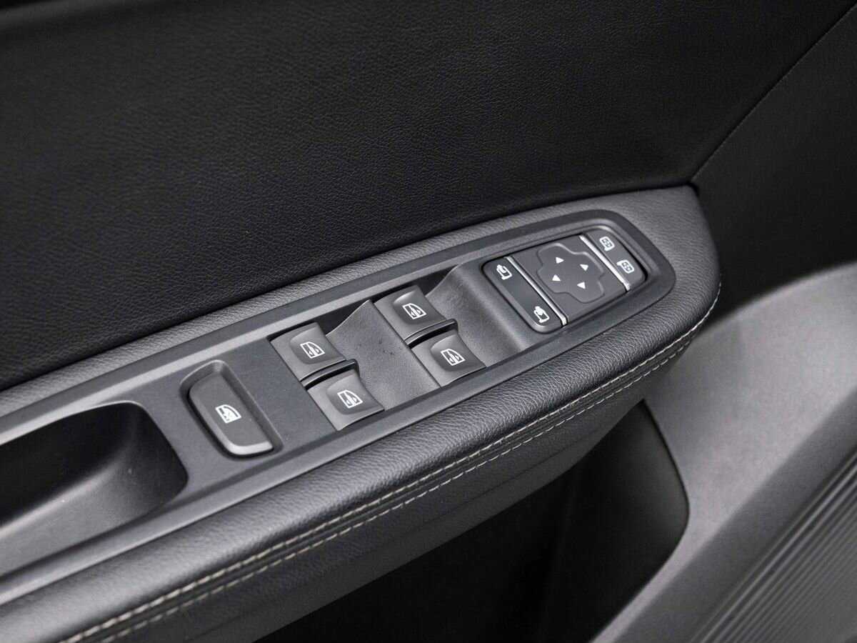 Б/У Рено Аркана 2019 года. Фото: #13