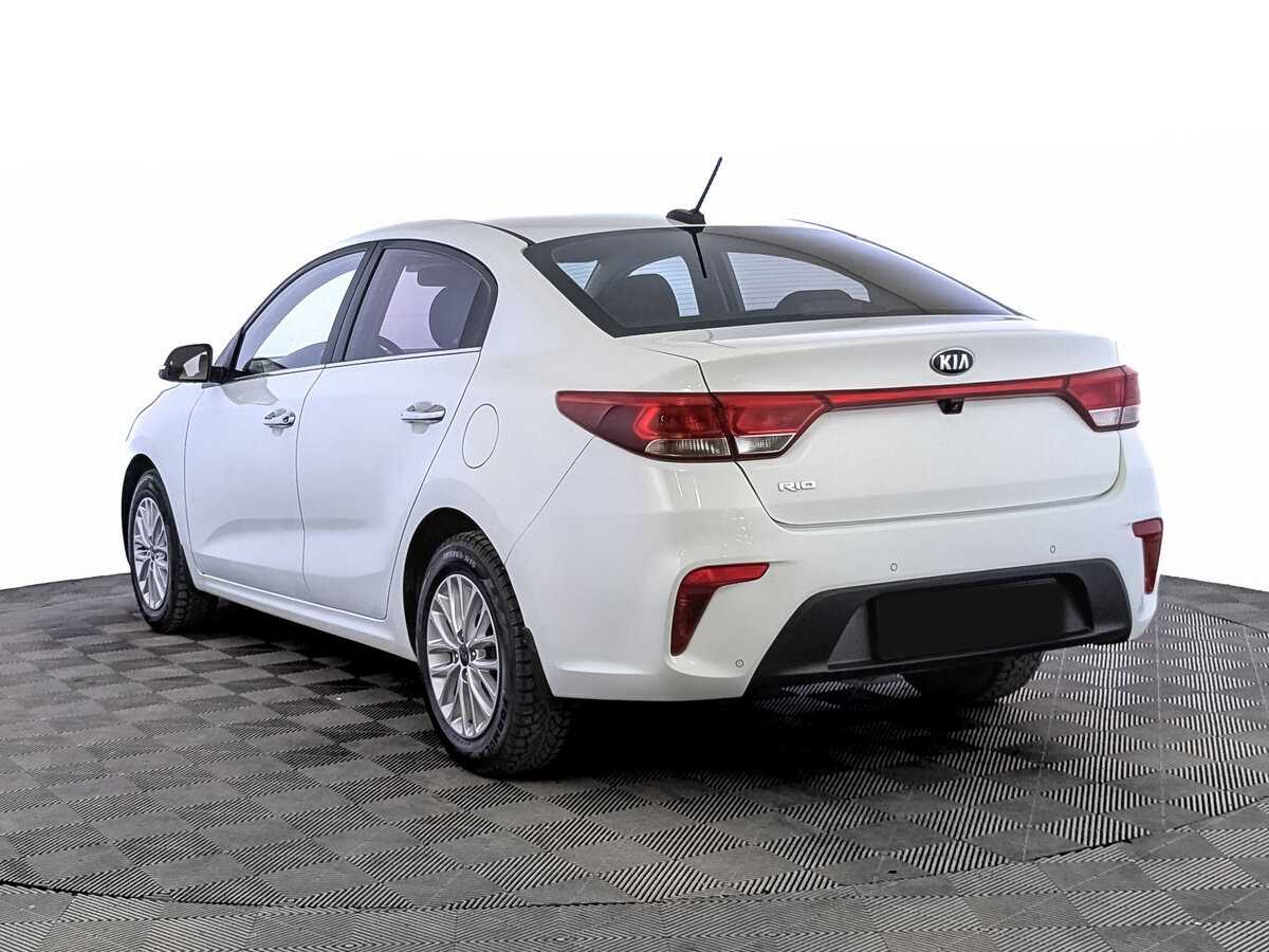 Б/У Киа Рио 2018 года. Фото: #6