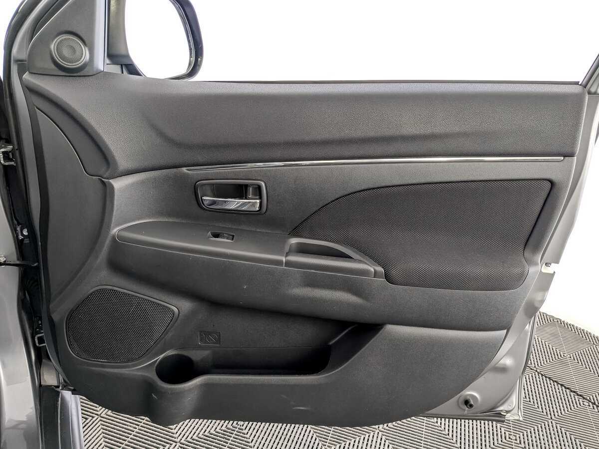 Б/У Пежо 4008 2014 года. Фото: #22