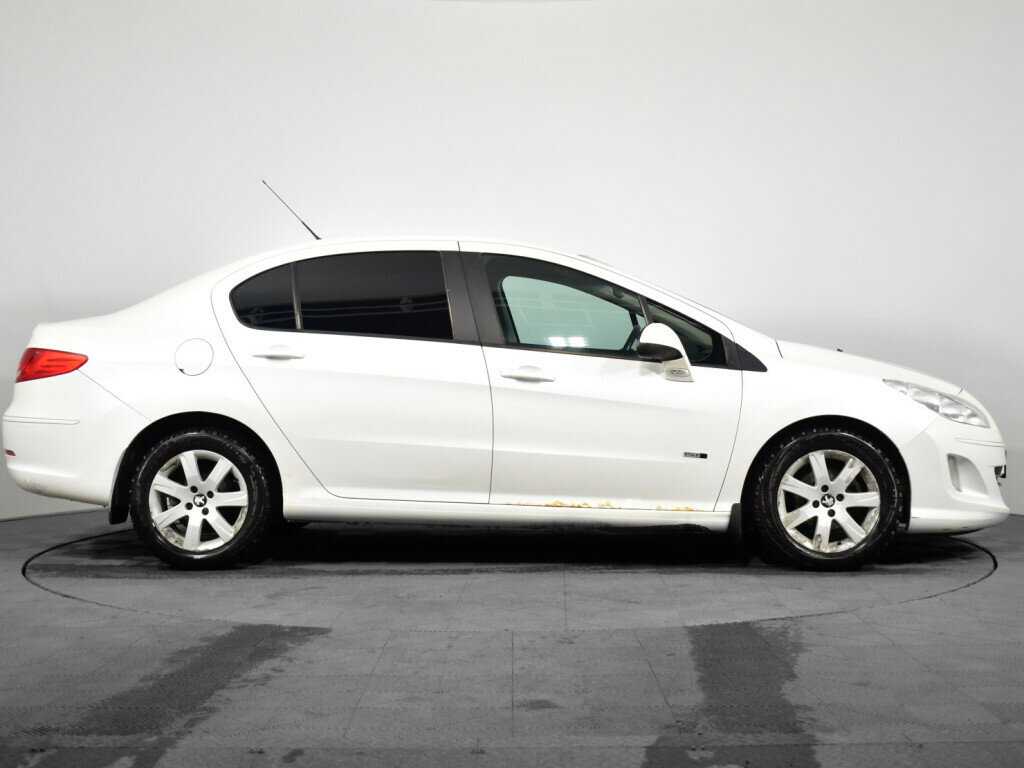 Б/У Пежо 408 2016 года. Фото: #3