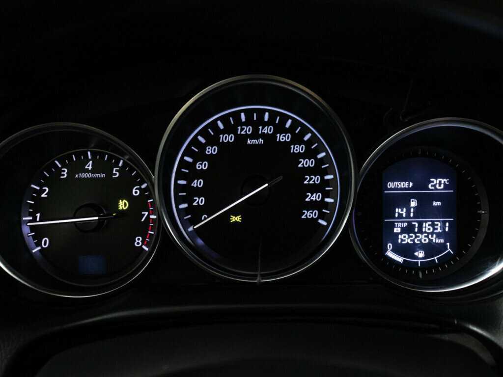 Б/У Мазда Ц-Икс-5 2013 года. Фото: #10