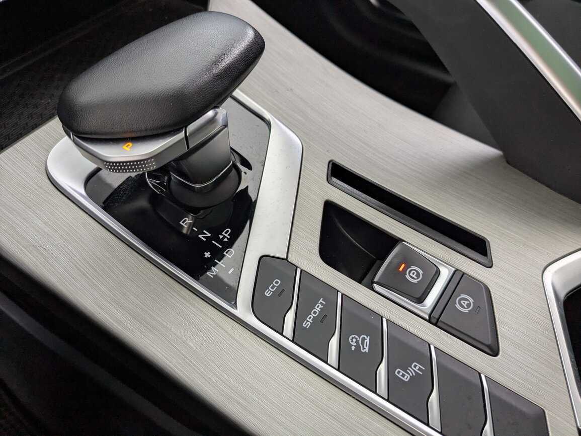 Б/У Джили Кулрэй 2022 года. Фото: #13