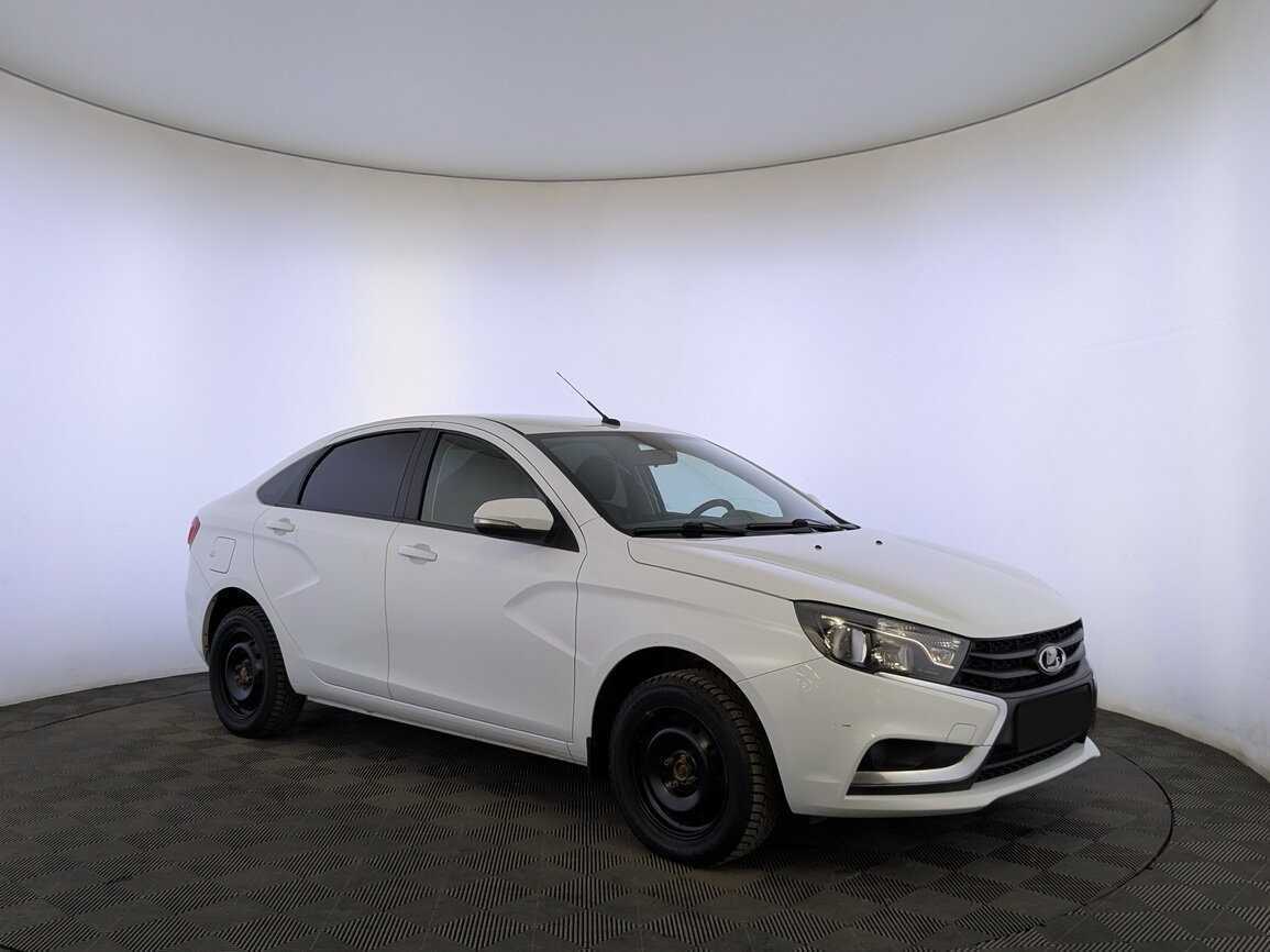 Б/У Лада (ВАЗ) Веста 2016 года. Фото: #2