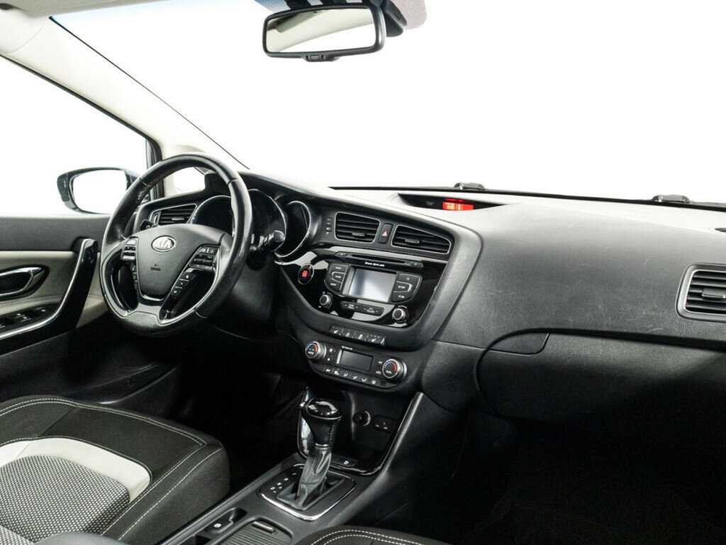 Б/У Киа Сид 2013 года. Фото: #8