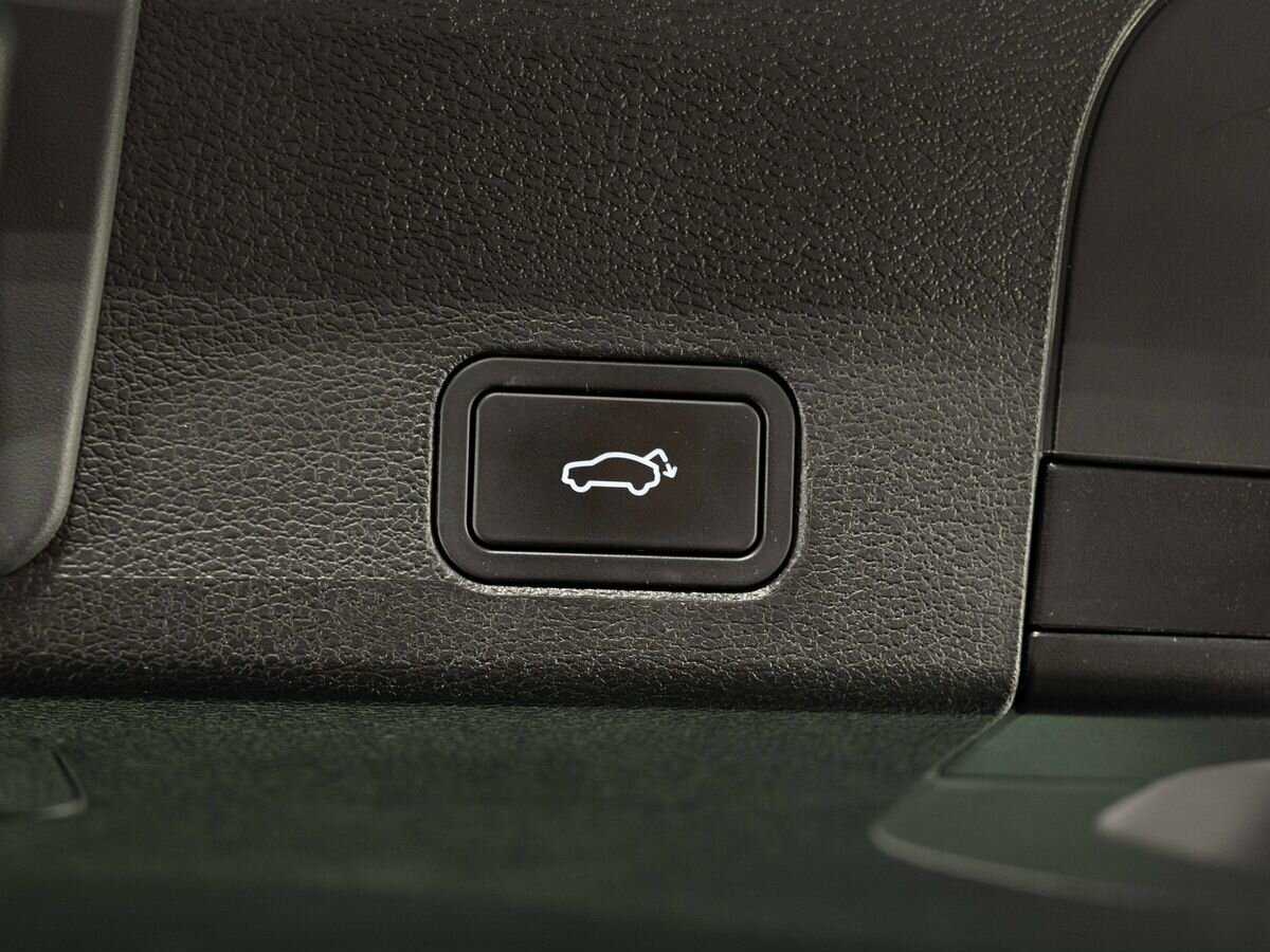 Geely Tugella 2023 года с пробегом. Фото: #30