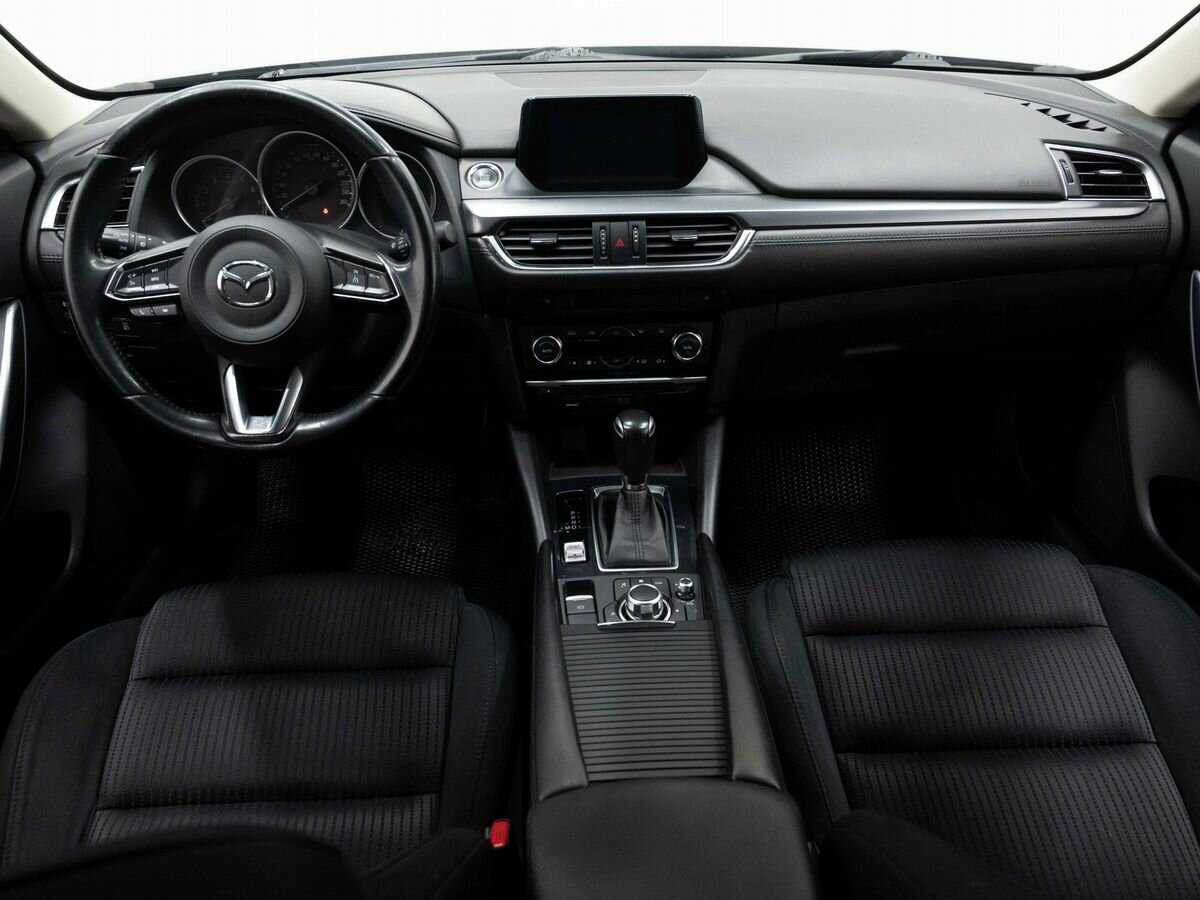 Б/У Мазда 6 2017 года. Фото: #13