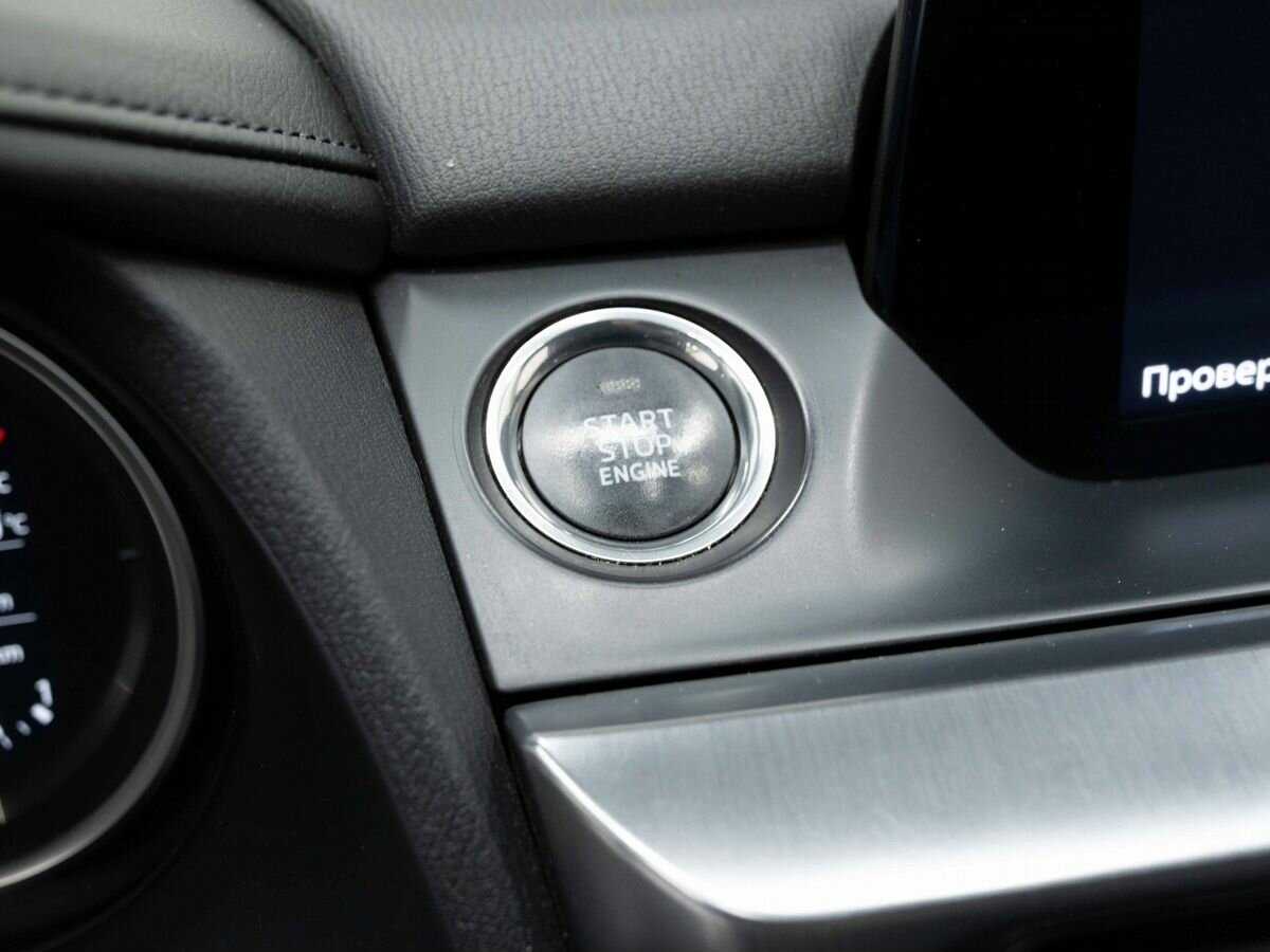 Б/У Мазда 6 2017 года. Фото: #20