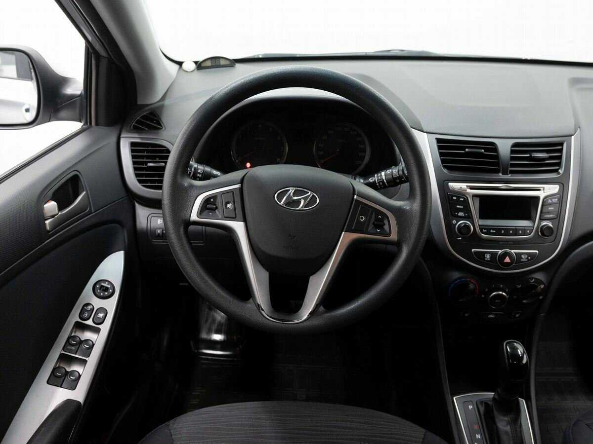 Б/У Хендай Солярис 2016 года. Фото: #14