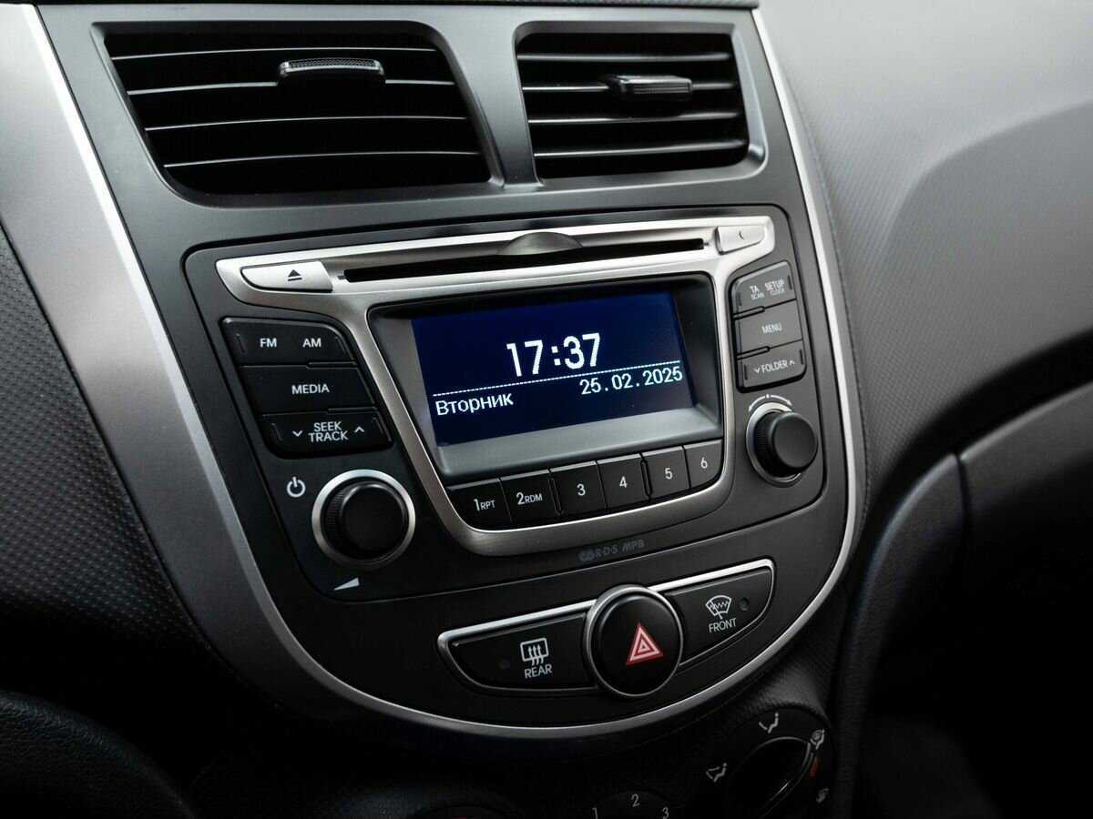 Б/У Хендай Солярис 2016 года. Фото: #19