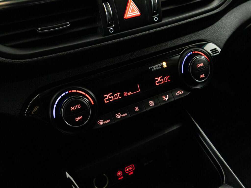 Б/У Киа Церато 2019 года. Фото: #15