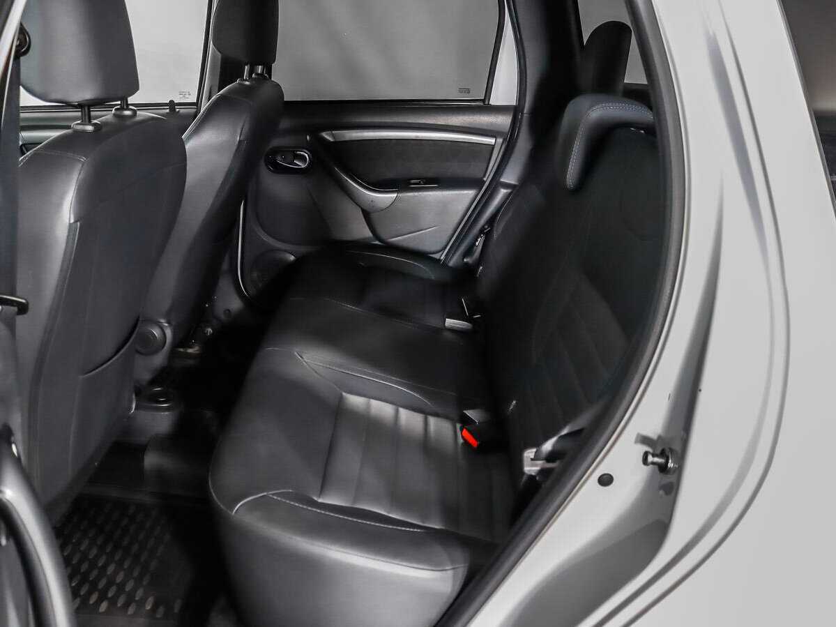 Б/У Рено Дастер 2018 года. Фото: #9