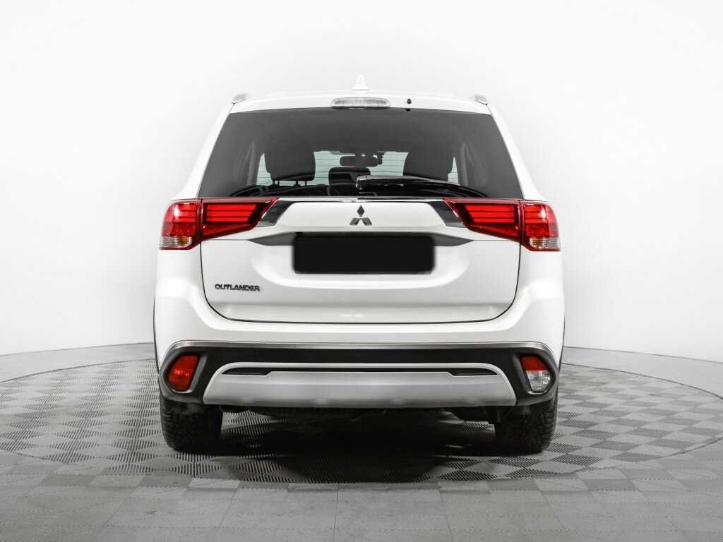 Mitsubishi Outlander 2020 года с пробегом. Фото: #5