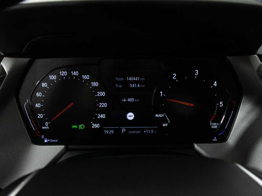 BMW 1 серии 2019 года с пробегом. Фото: #11