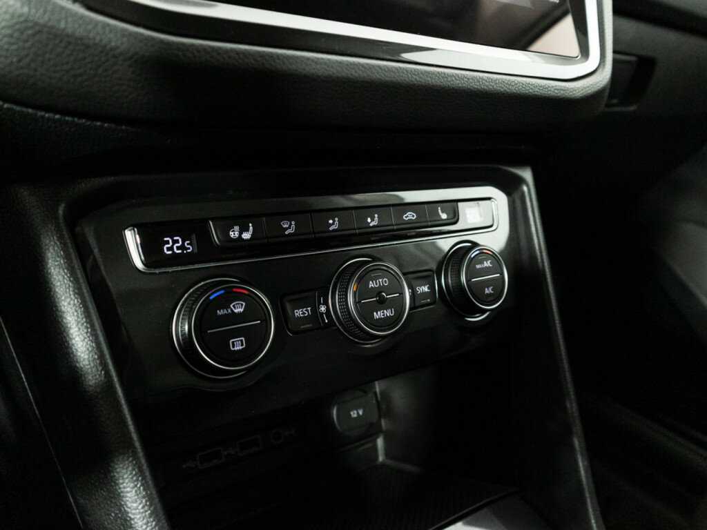 Volkswagen Tiguan 2018 года с пробегом. Фото: #17