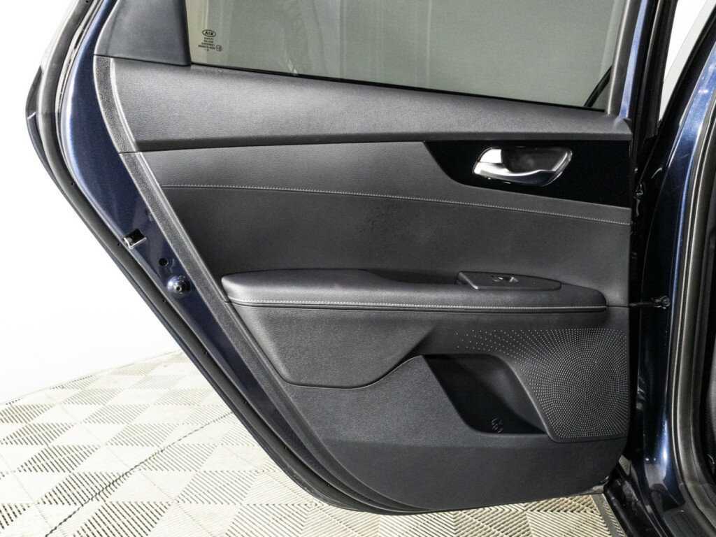 Kia Cerato 2021 года с пробегом. Фото: #27