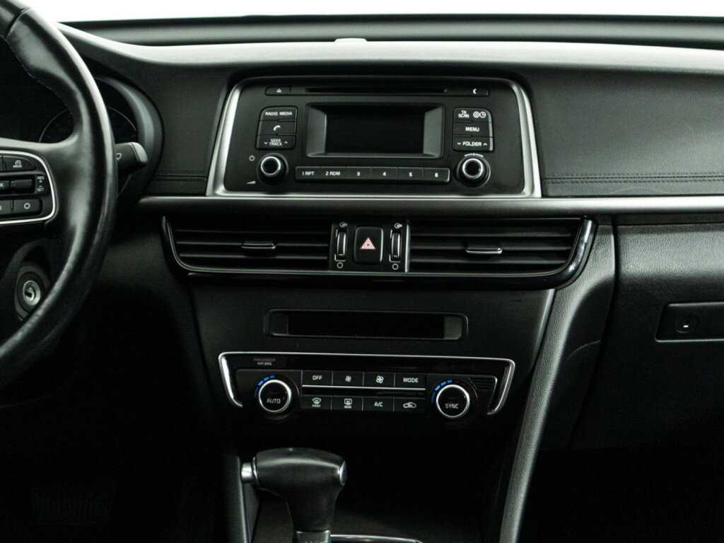 Б/У Киа Оптима 2017 года. Фото: #13