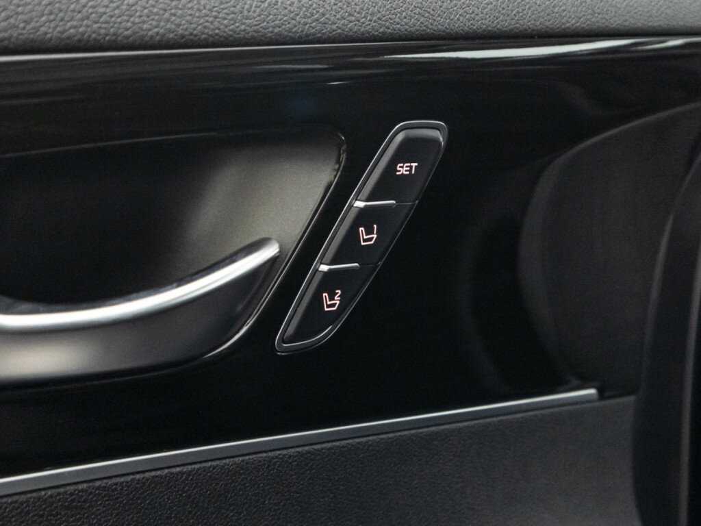 Kia Sorento 2019 года с пробегом. Фото: #19