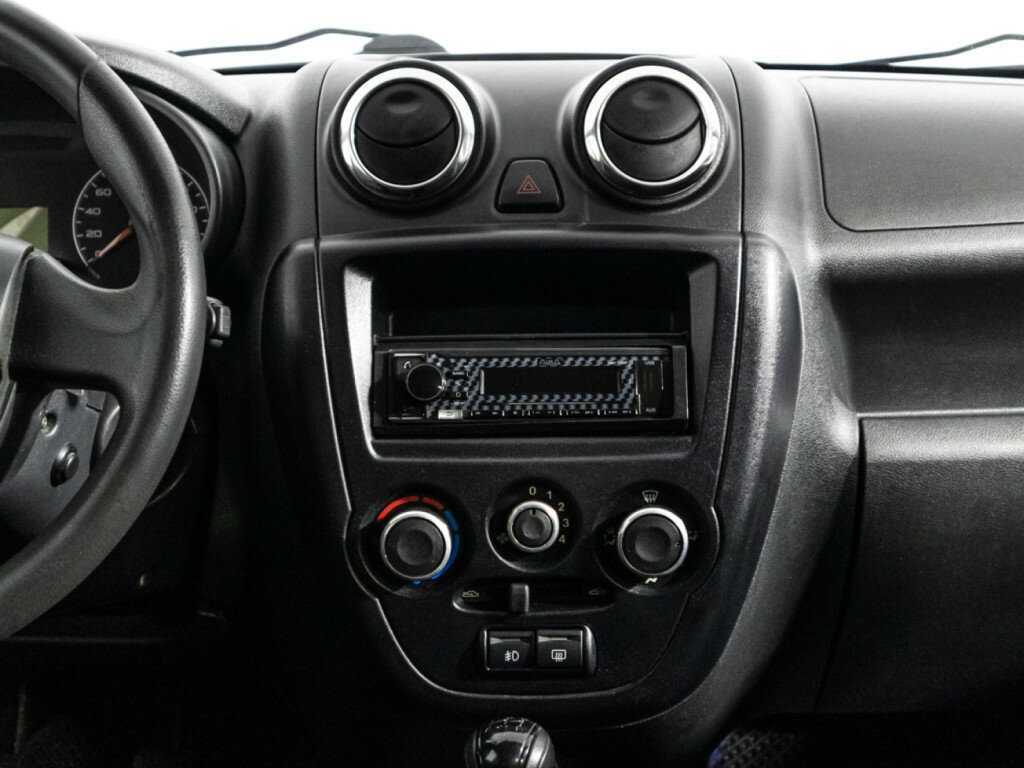 Б/У Лада (ВАЗ) Гранта 2013 года. Фото: #13