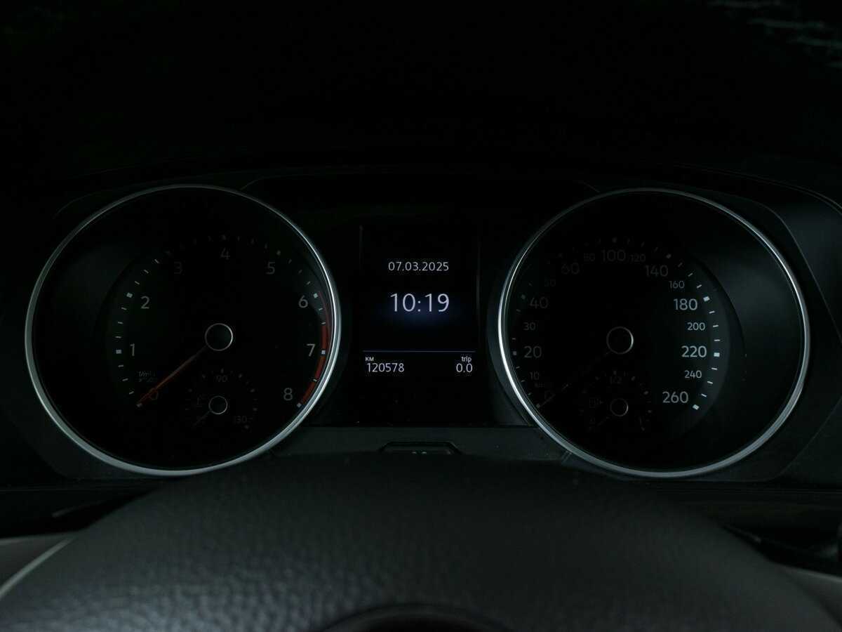 Volkswagen Tiguan 2018 года с пробегом. Фото: #10