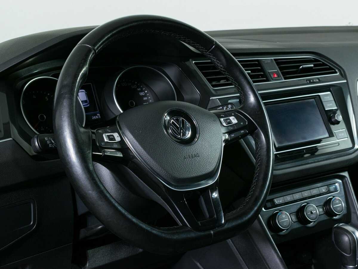 Volkswagen Tiguan 2018 года с пробегом. Фото: #11