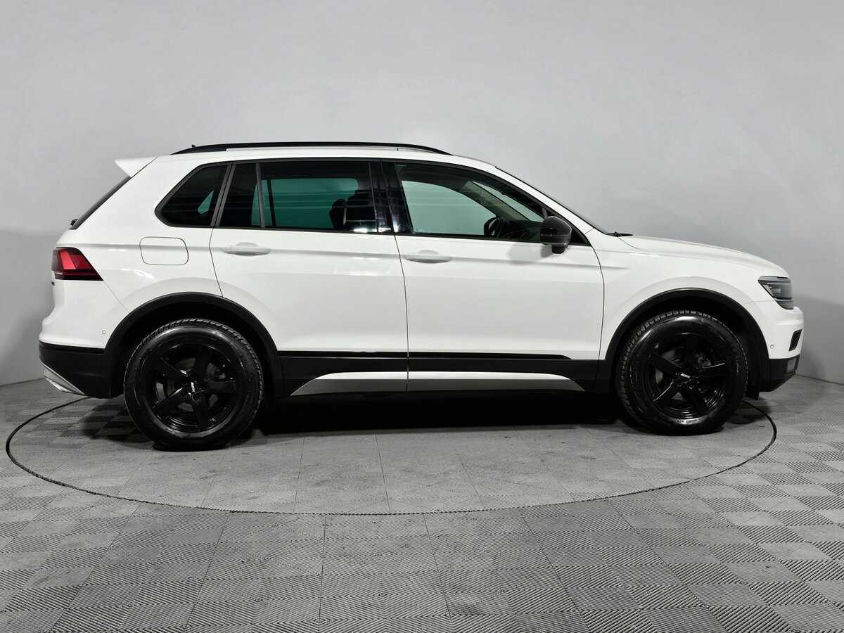 Volkswagen Tiguan 2019 года с пробегом. Фото: #4