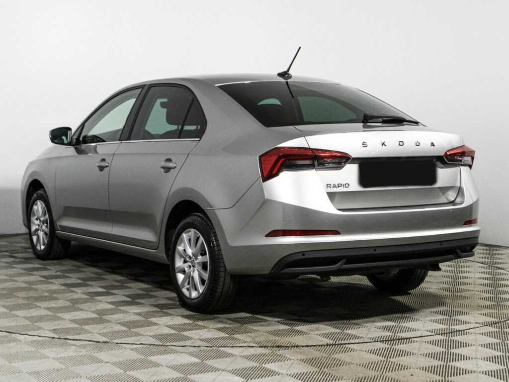 Б/У Шкода Рапид 2021 года. Фото: #6