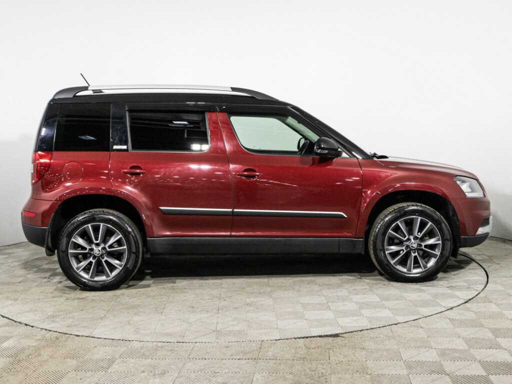 Б/У Шкода Йети 2017 года. Фото: #3