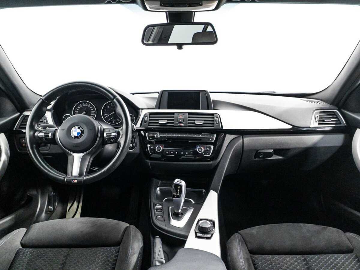 BMW 3 серии 2016 года с пробегом. Фото: #12