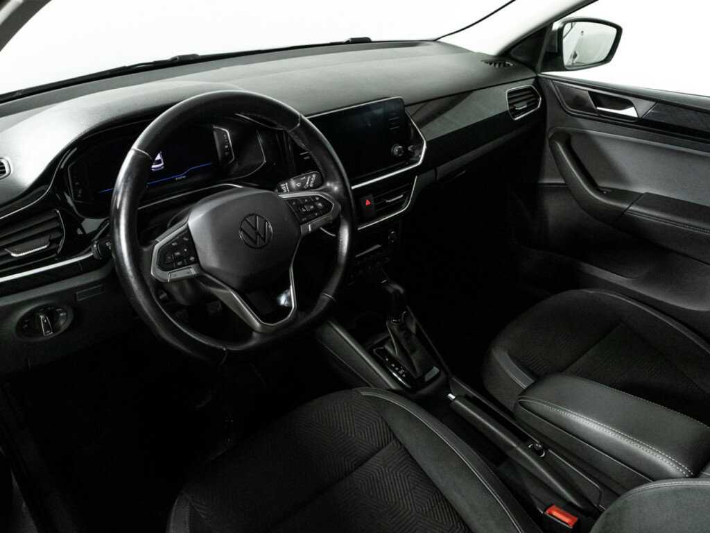 Б/У Фольксваген Поло 2020 года. Фото: #10