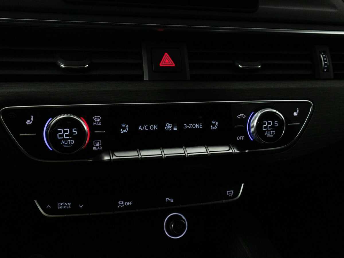 Audi A4 2018 года с пробегом. Фото: #17