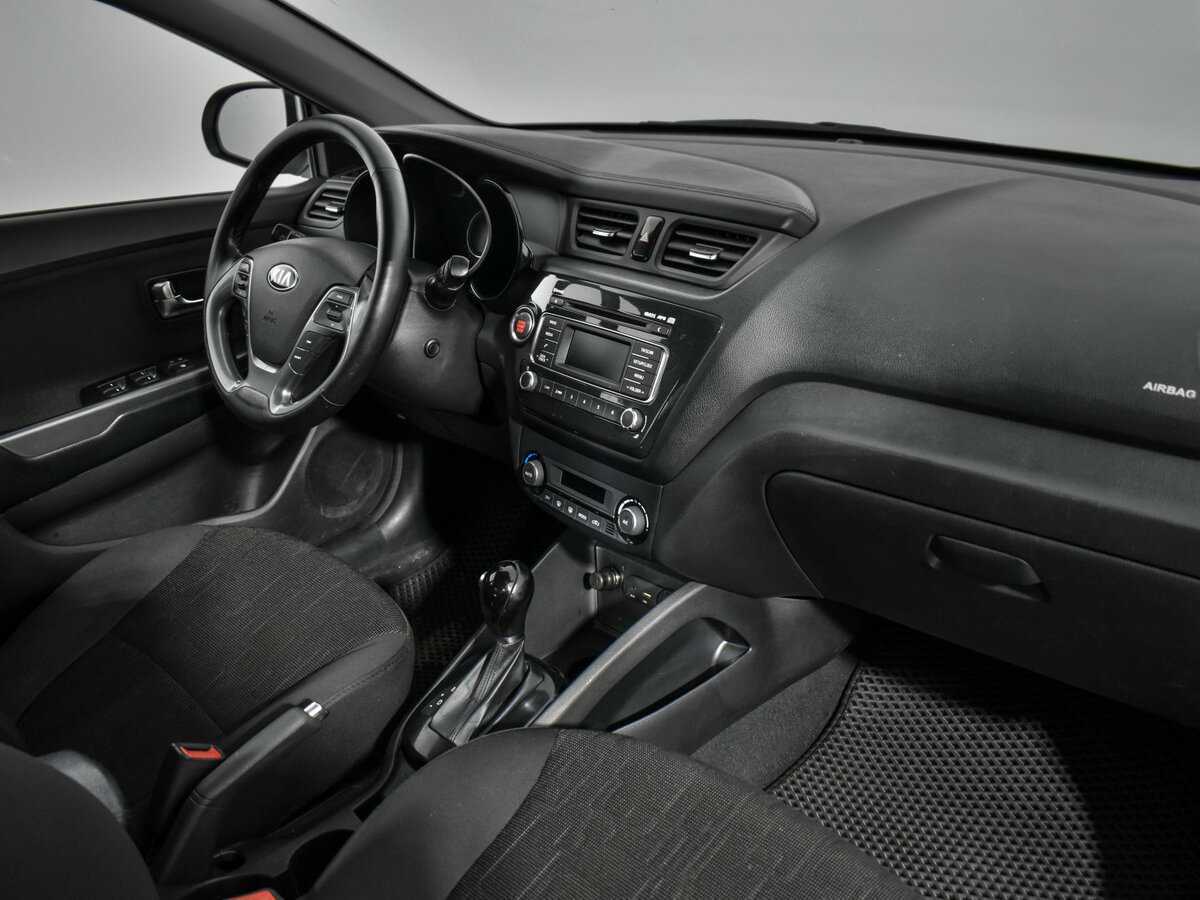 Б/У Киа Рио 2015 года. Фото: #11