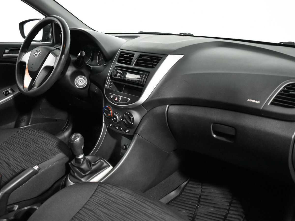 Б/У Хендай Солярис 2016 года. Фото: #8