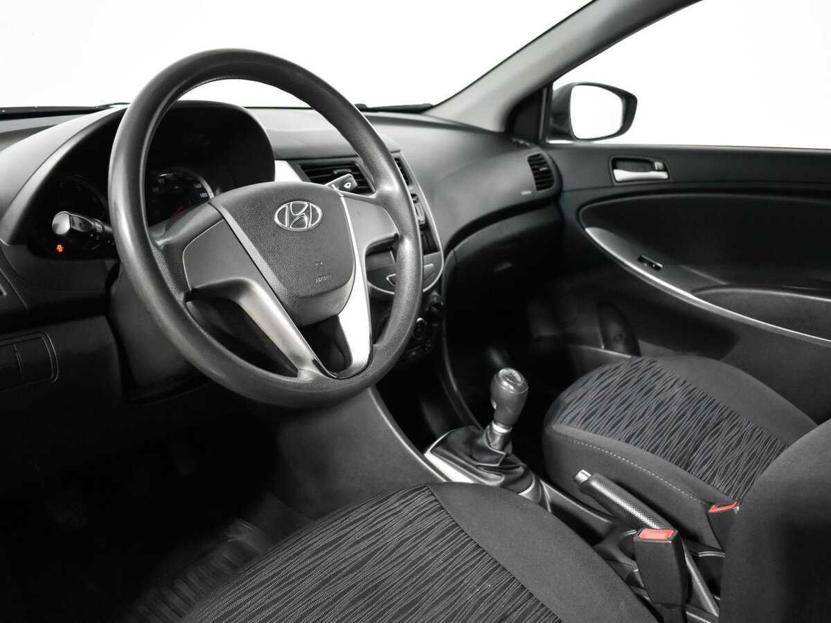 Б/У Хендай Солярис 2016 года. Фото: #12