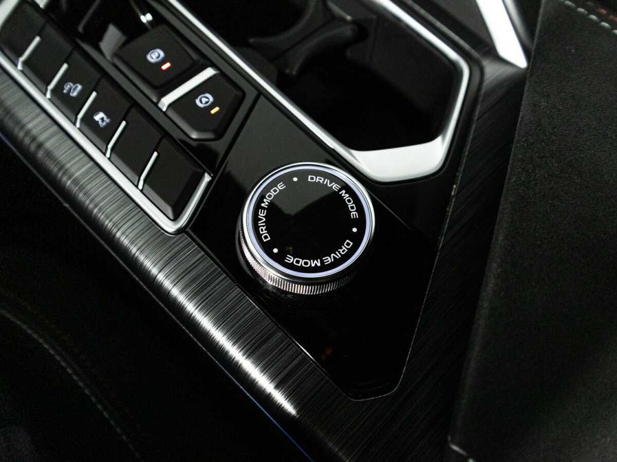 Geely Tugella 2022 года с пробегом. Фото: #23