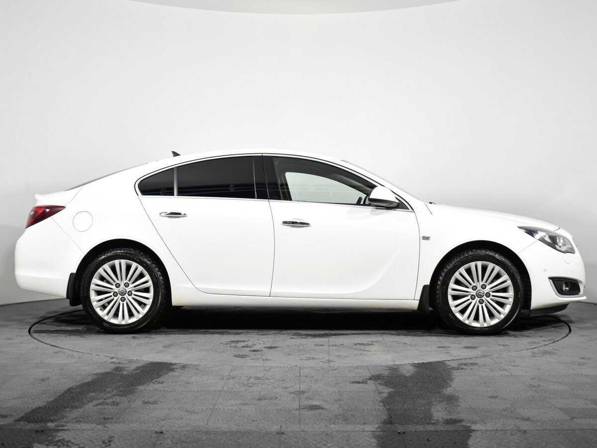 Б/У Опель Инсигния 2014 года. Фото: #3