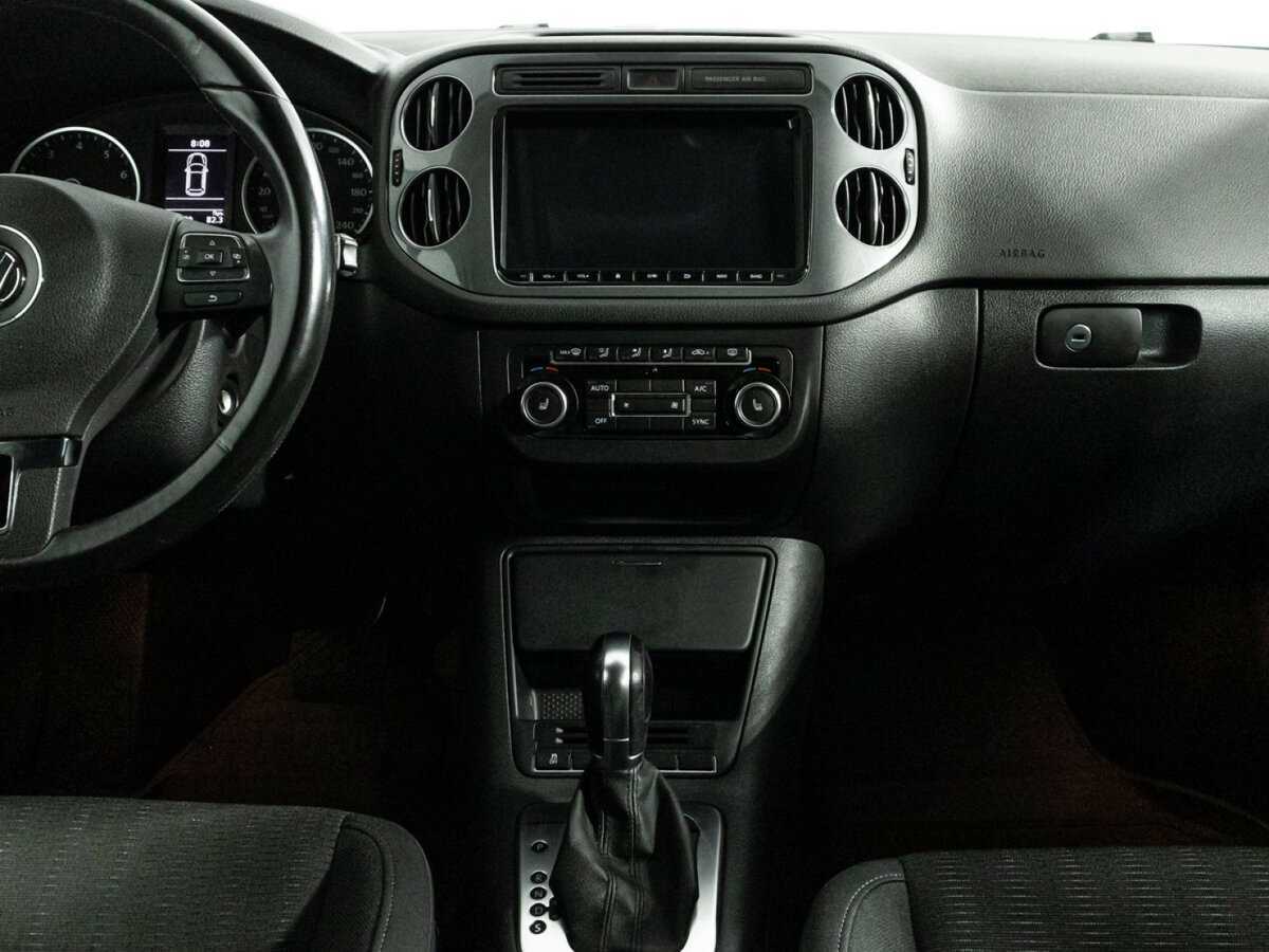 Б/У Фольксваген Тигуан 2015 года. Фото: #13