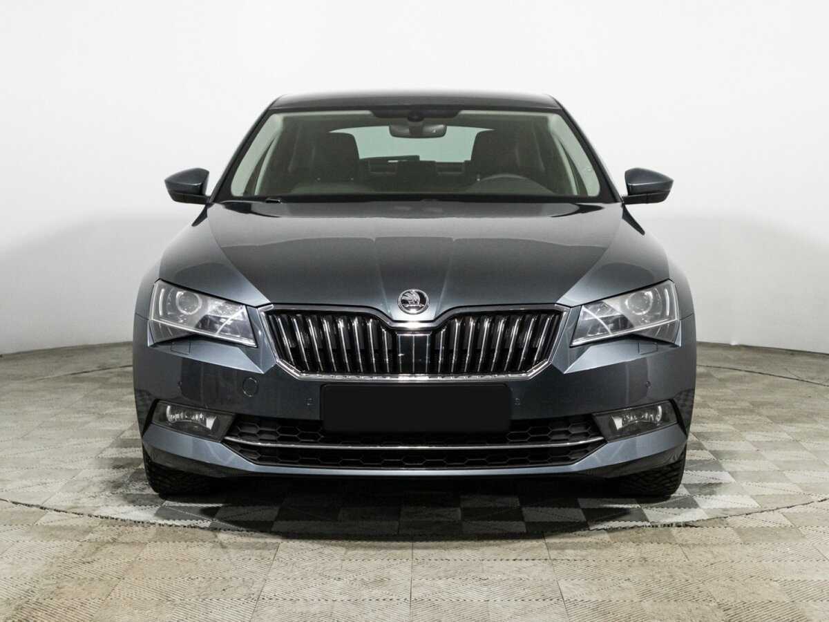 Skoda Superb 2019 года с пробегом. Фото: #1